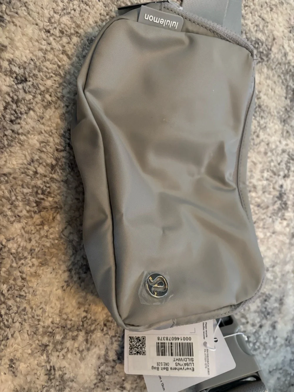 lululemon Gray Everywhere Belt Bag - Picture 1 of 4